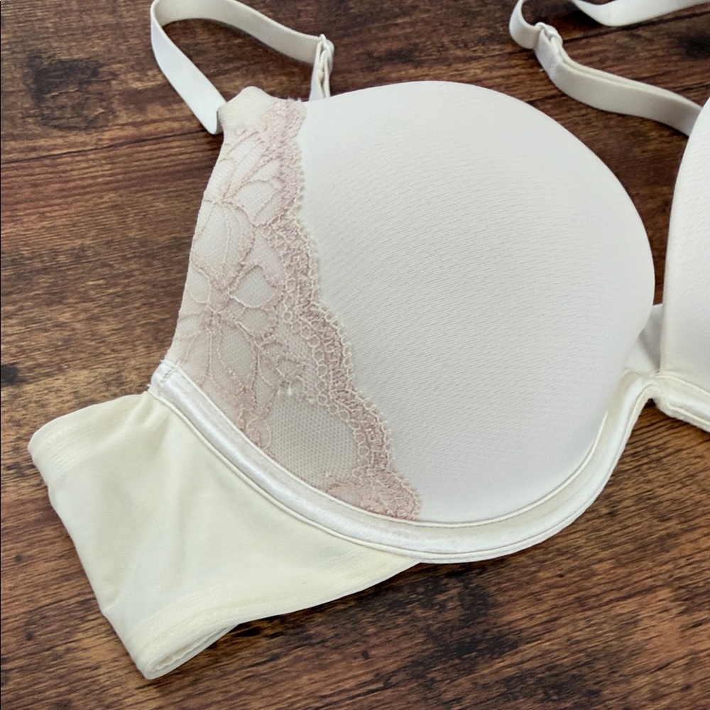 Maidenform Ivory/Beige Lace Push-Up Bra - Picture 3 of 6